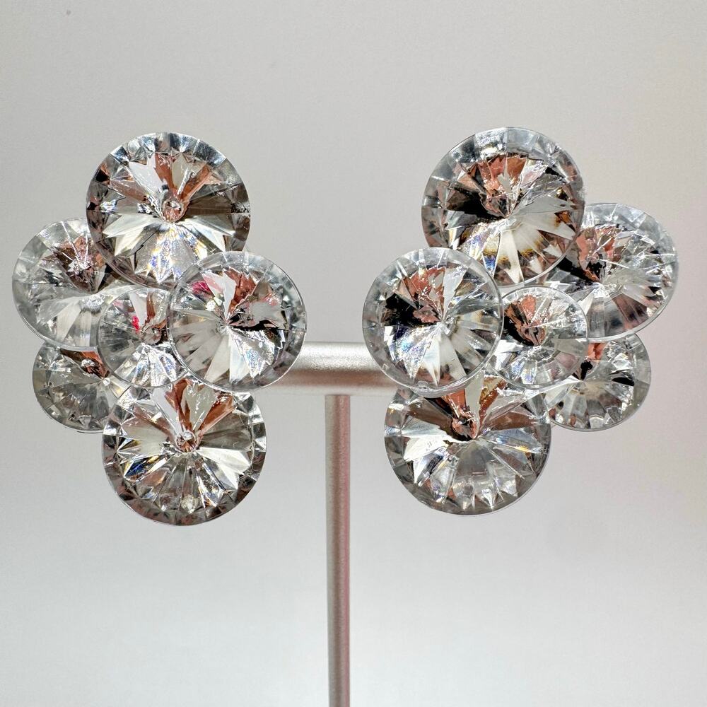 Vintage Lucite Rivoli Crystal Cluster Earrings Clip On Holiday Party Silver Tone